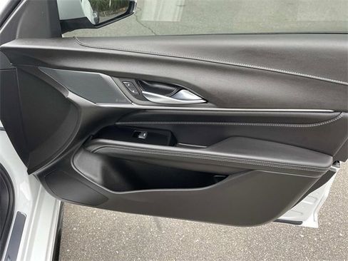 Used 2024 Cadillac CT4 V Blackwing w/ Technology Package image 32