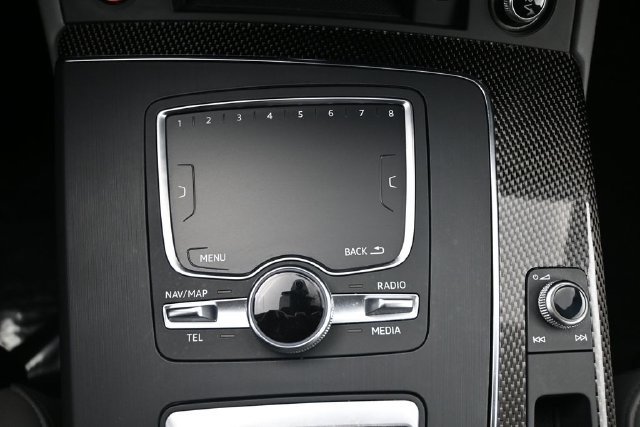 Used 2019 Audi SQ5 Premium Plus AWD/4WD image 22