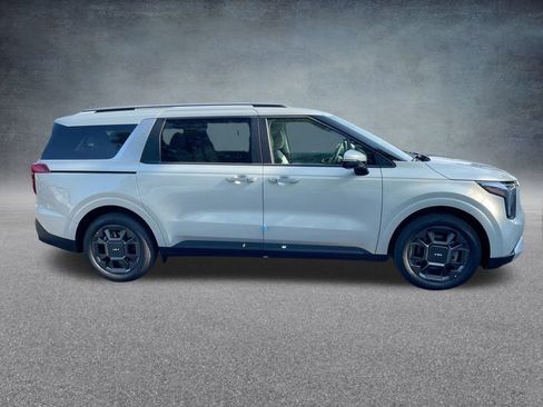 New 2026 Kia Carnival EX image 34