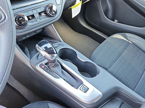 New 2026 Buick Envista Preferred w/ Convenience II Package image 20