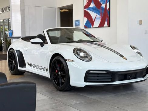 Used 2020 Porsche 911 Carrera S RWD image 2