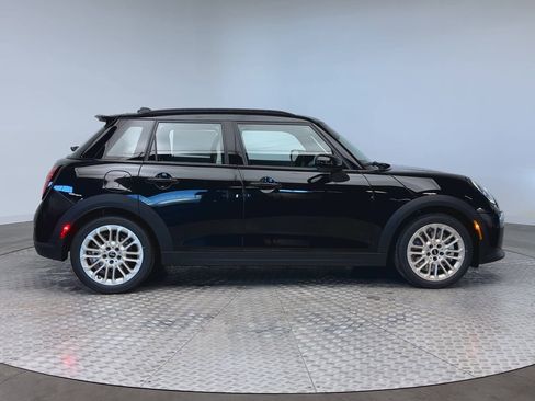 New 2026 MINI Cooper S image 9