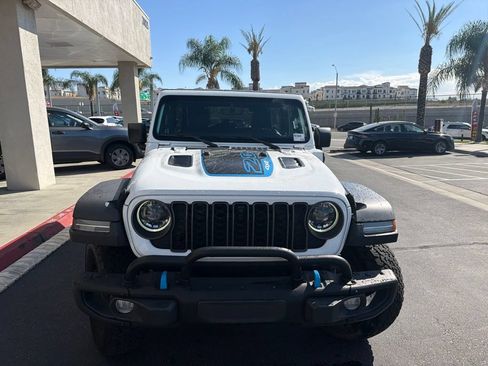 Used 2023 Jeep Wrangler Unlimited Rubicon 4xe AWD/4WD image 3