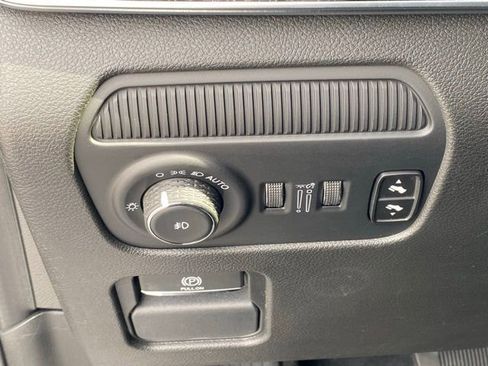 New 2024 Jeep Grand Wagoneer L 4WD w/ Rear Seat Video Group 1 image 26