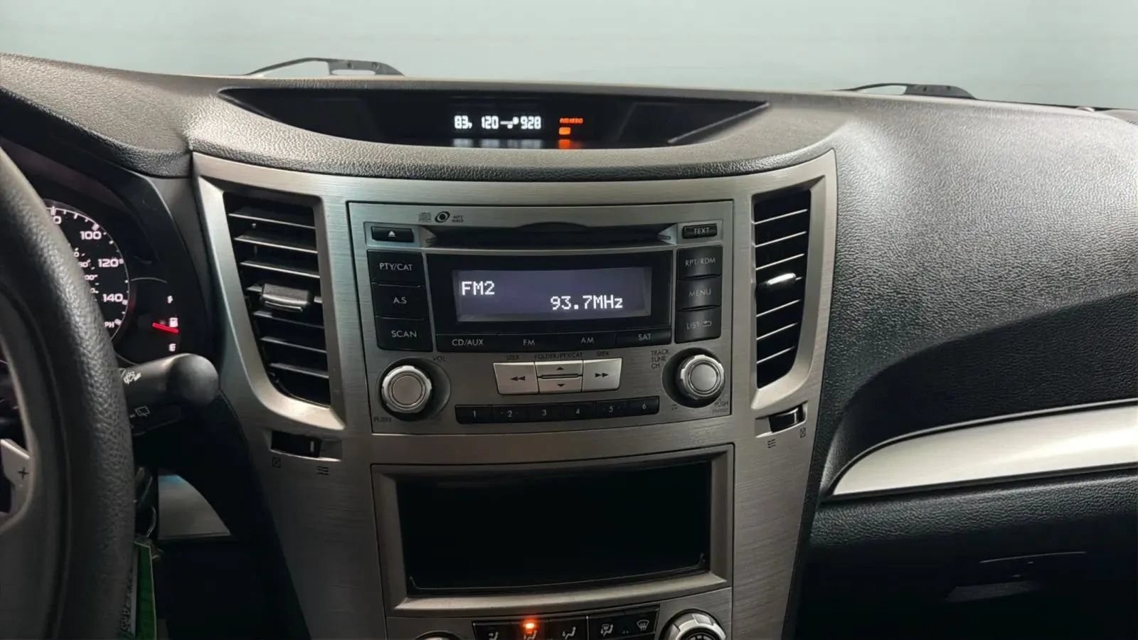 Used 2013 Subaru Outback 2.5i AWD/4WD image 13