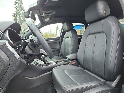 Used 2023 Audi Q3 2.0T Premium Plus w/ Premium Plus Package image 13