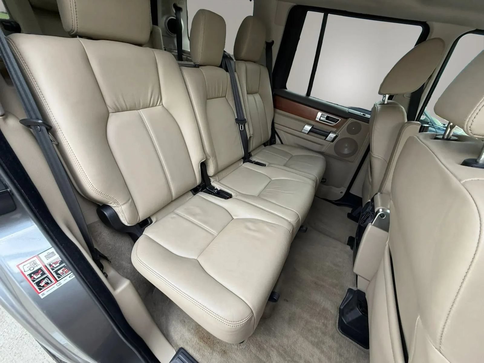 Used 2010 Land Rover LR4 HSE LUX AWD/4WD image 17