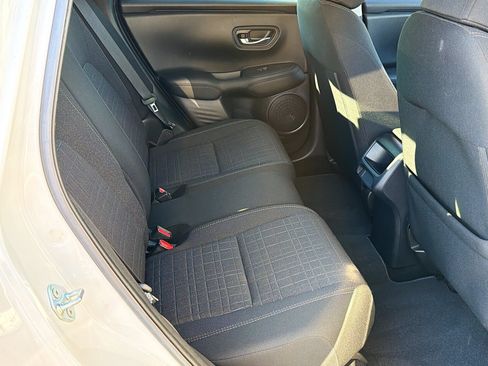 Used 2024 Honda HR-V LX image 24