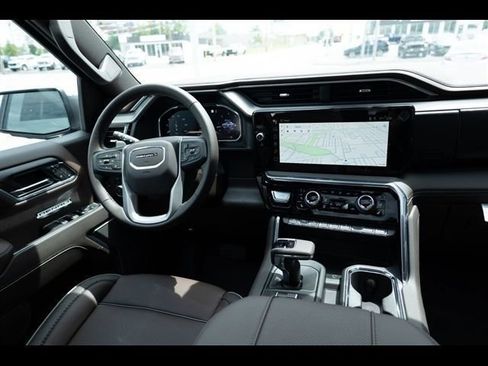 New 2026 GMC Sierra 1500 Denali w/ Denali Reserve Package AWD/4WD image 27