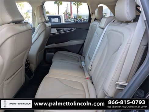 Certified 2023 Lincoln Nautilus Reserve w/ Equipment Group 202A image 13