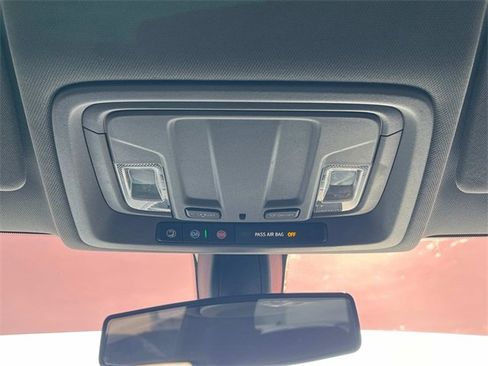 Used 2022 GMC Sierra 1500 Elevation image 25