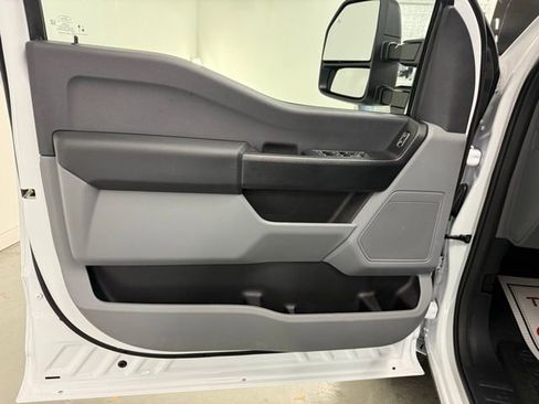 New 2026 Ford F350 XL w/ XL Chrome Package image 12