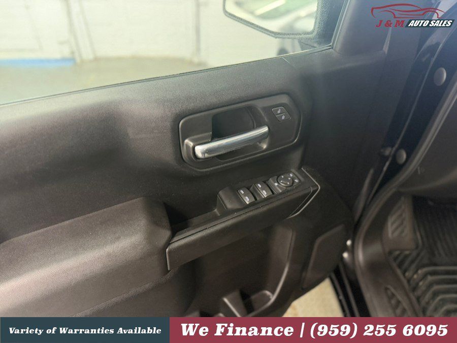Used 2022 Chevrolet Silverado 1500 W/T w/ WT Value Package AWD/4WD image 28