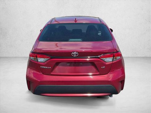 Used 2022 Toyota Corolla LE FWD image 6