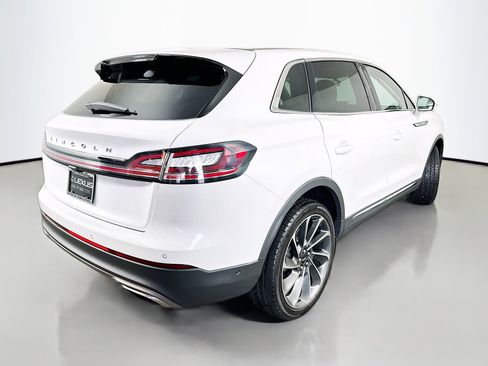 Used 2021 Lincoln Nautilus Reserve w/ Equipment Group 201A AWD/4WD image 7