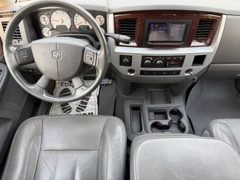 Used 2008 Dodge Ram 3500 Truck Laramie AWD/4WD image 3