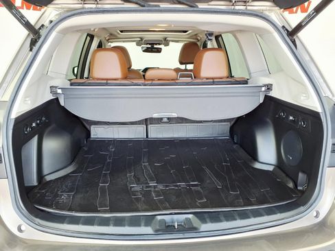 Used 2019 Subaru Forester Touring AWD/4WD image 10