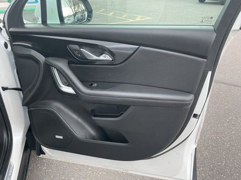 Used 2023 Chevrolet Blazer Premier image 19