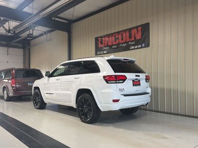 Used 2019 Jeep Grand Cherokee Altitude