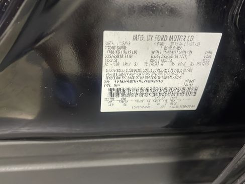 Used 2020 Ford Explorer XLT w/ Equipment Group 202A AWD/4WD image 28