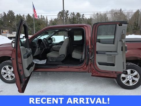 Used 2017 Ford F150 XLT w/ XTR Package image 16