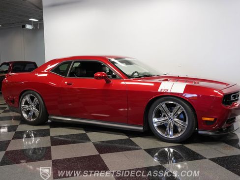 Used 2010 Dodge Challenger R/T w/ Sound Group image 15