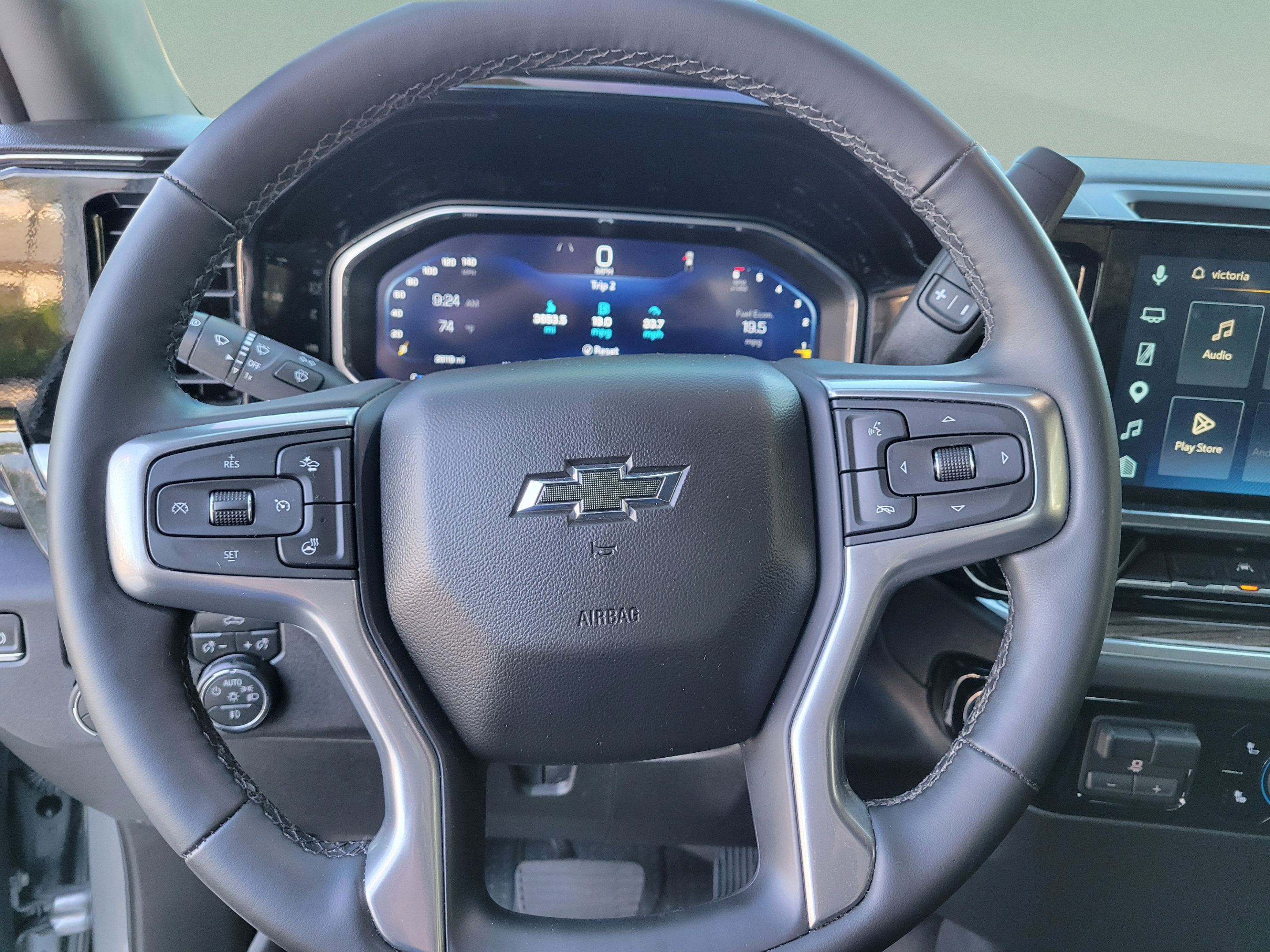 Used 2026 Chevrolet Silverado 1500 RST w/ RST Select Package AWD/4WD image 16