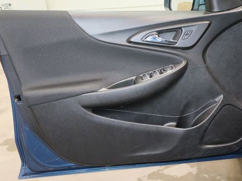 Used 2024 Chevrolet Malibu LT FWD image 18
