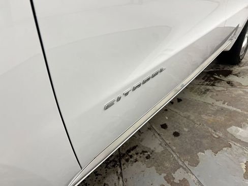 Used 2022 Dodge Durango Citadel image 28