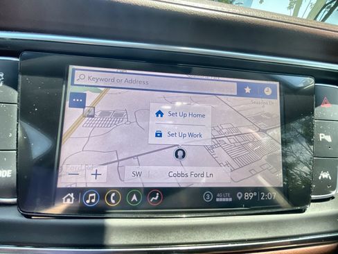 Used 2021 Buick Enclave Avenir w/ Avenir Technology Package FWD image 14