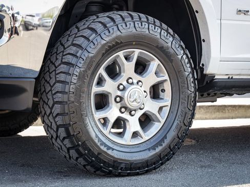 Used 2020 RAM 3500 Laramie AWD/4WD image 11