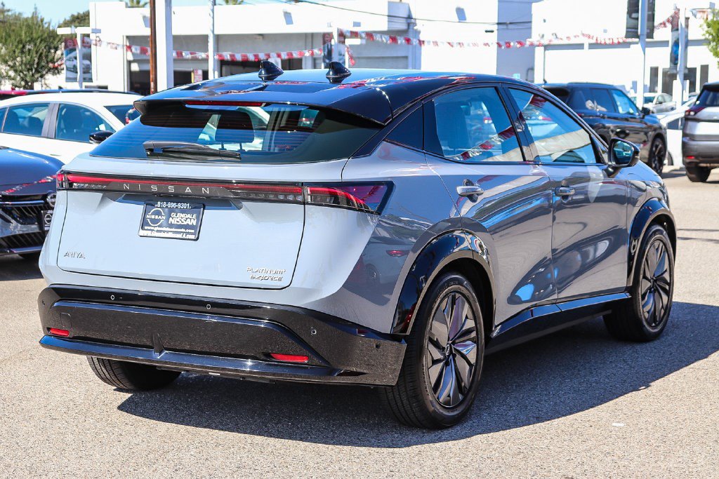 Certified 2023 Nissan Ariya AWD/4WD image 8