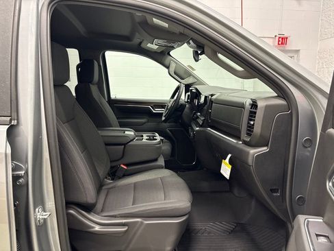 New 2026 Chevrolet Silverado 1500 RST AWD/4WD image 34