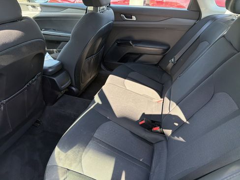 Used 2022 Kia K5 LXS AWD/4WD image 21