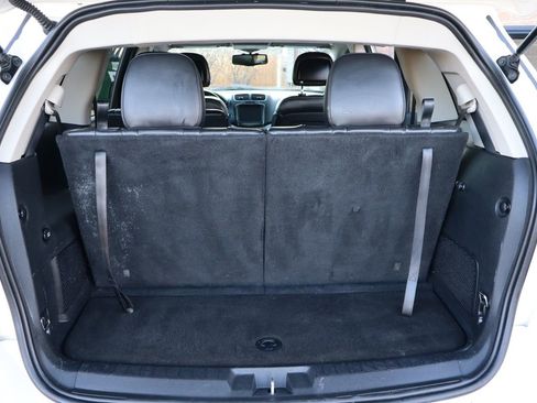 Used 2017 Dodge Journey Crossroad image 14