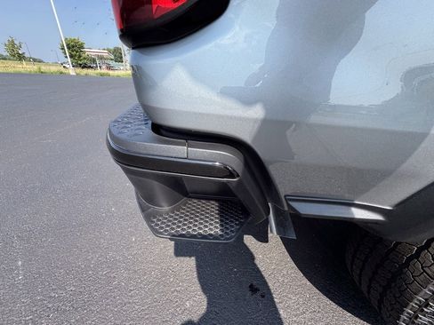 Used 2025 Chevrolet Colorado Trail Boss image 33