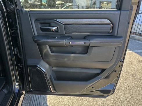 New 2026 RAM 2500 Limited image 16