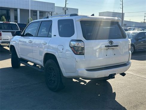 Used 2024 Toyota 4Runner SR5 Premium image 7