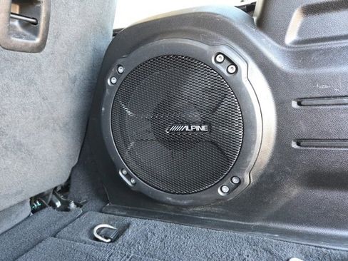 Used 2021 Jeep Wrangler Unlimited Sahara w/ Uconnect 4C Nav & Sound Group image 8