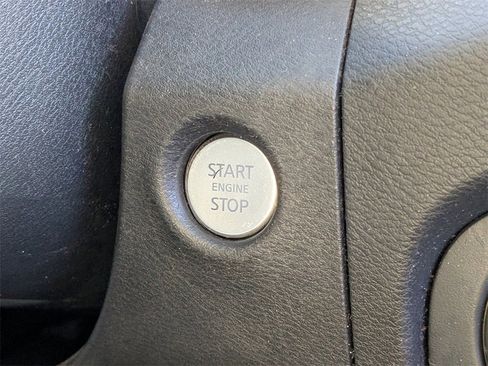 Used 2022 Nissan Frontier SV image 26