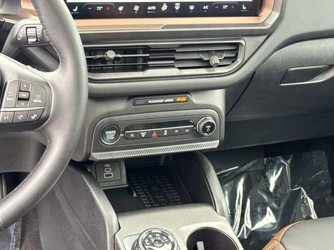 Used 2025 Ford Bronco Sport Outer Banks w/ Outer Banks Tech Package+ image 23