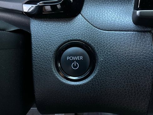 Used 2025 Toyota Camry LE image 25