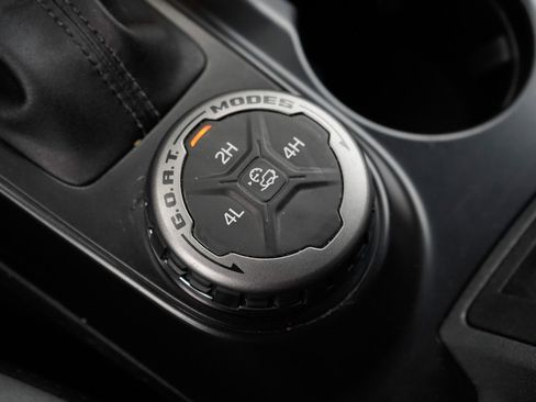 Used 2024 Ford Bronco Black Diamond AWD/4WD image 21