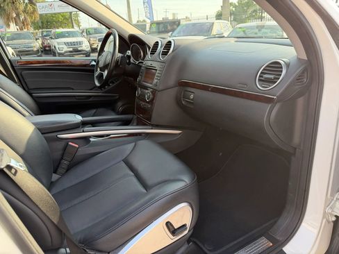 Used 2010 Mercedes-Benz GL 450 4MATIC image 11