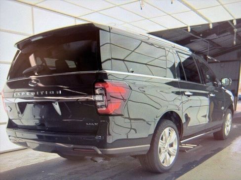 Used 2022 Ford Expedition Max King Ranch image 3