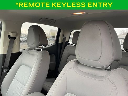 Used 2022 Chevrolet Colorado W/T w/ Custom Special Edition image 17