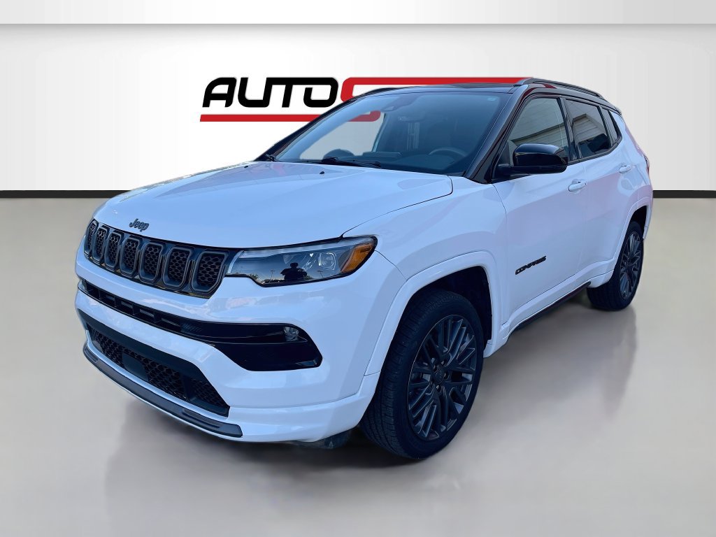 Used 2023 Jeep Compass High Altitude AWD/4WD image 3