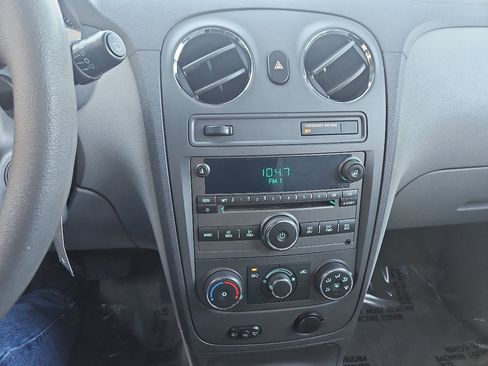 Used 2008 Chevrolet HHR LS image 13
