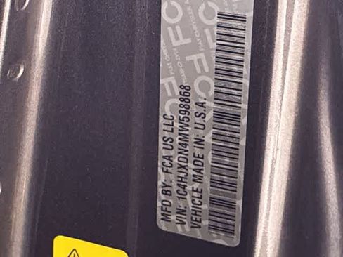 Used 2021 Jeep Wrangler Unlimited Sport image 39