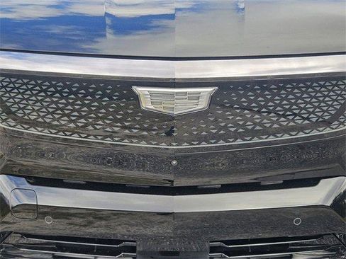New 2026 Cadillac Optiq Sport 1 image 9
